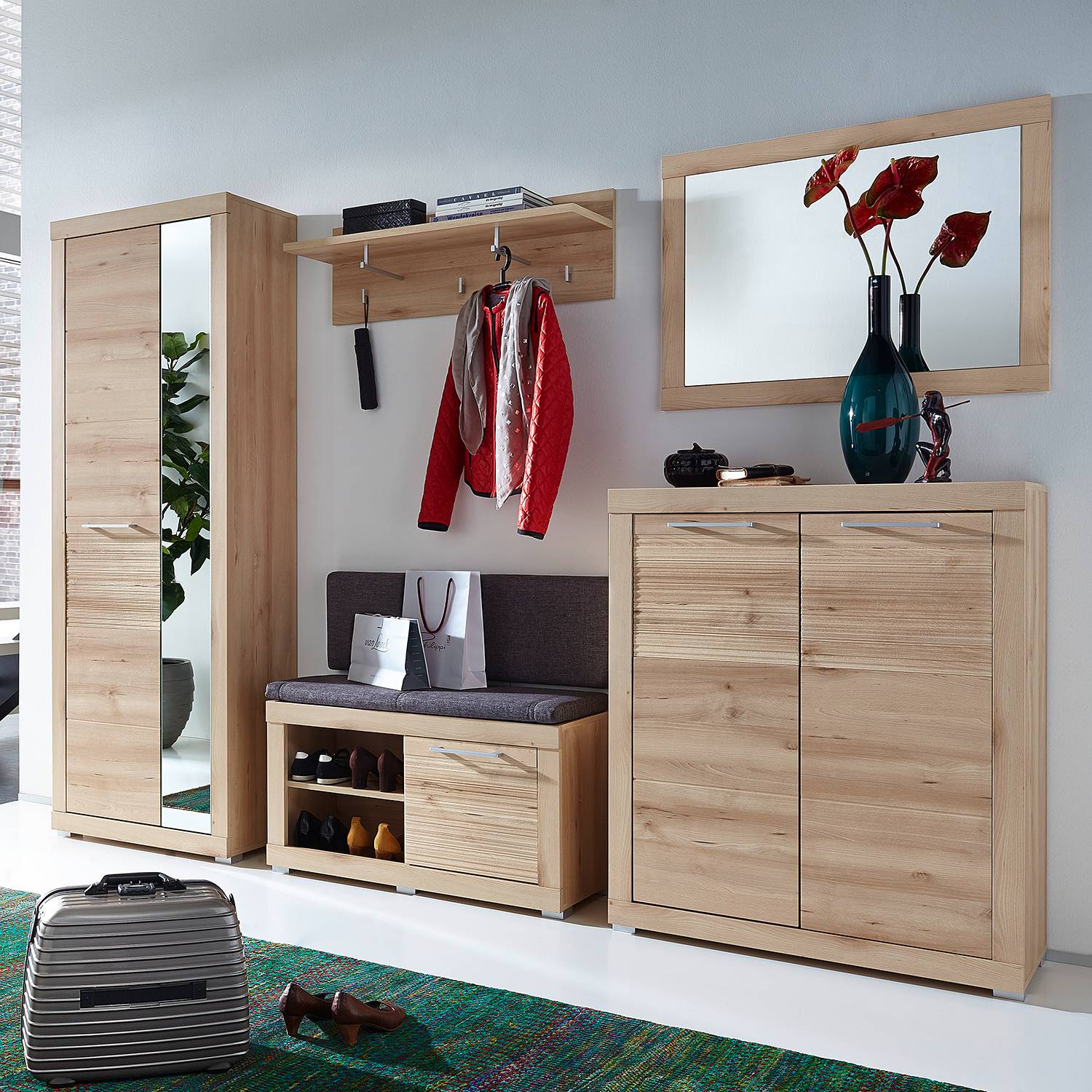 GARDEROBEN ONLINE KAUFEN visual data 3